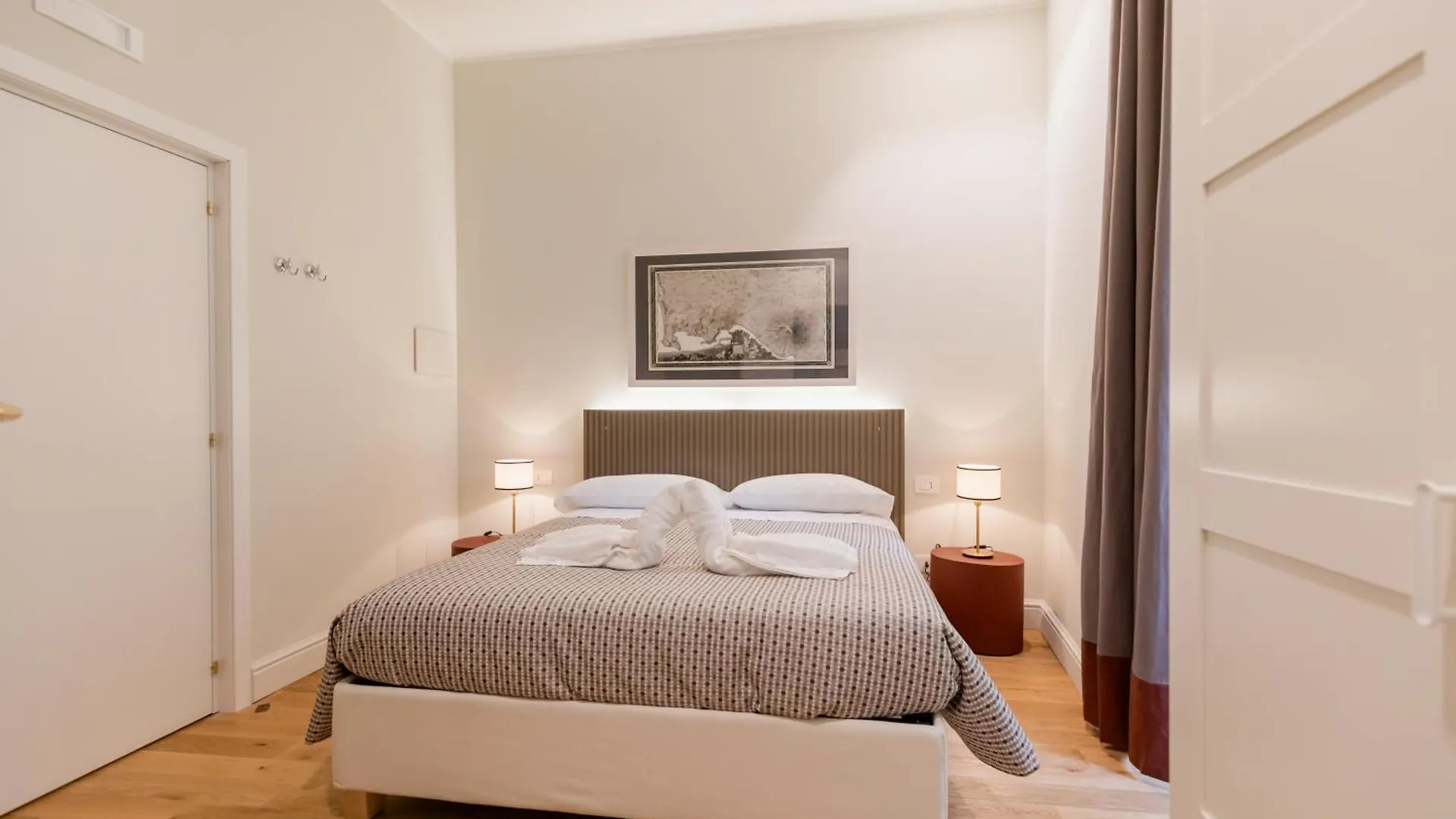 Cappella San Severo Luxury Suites Naples 0*,